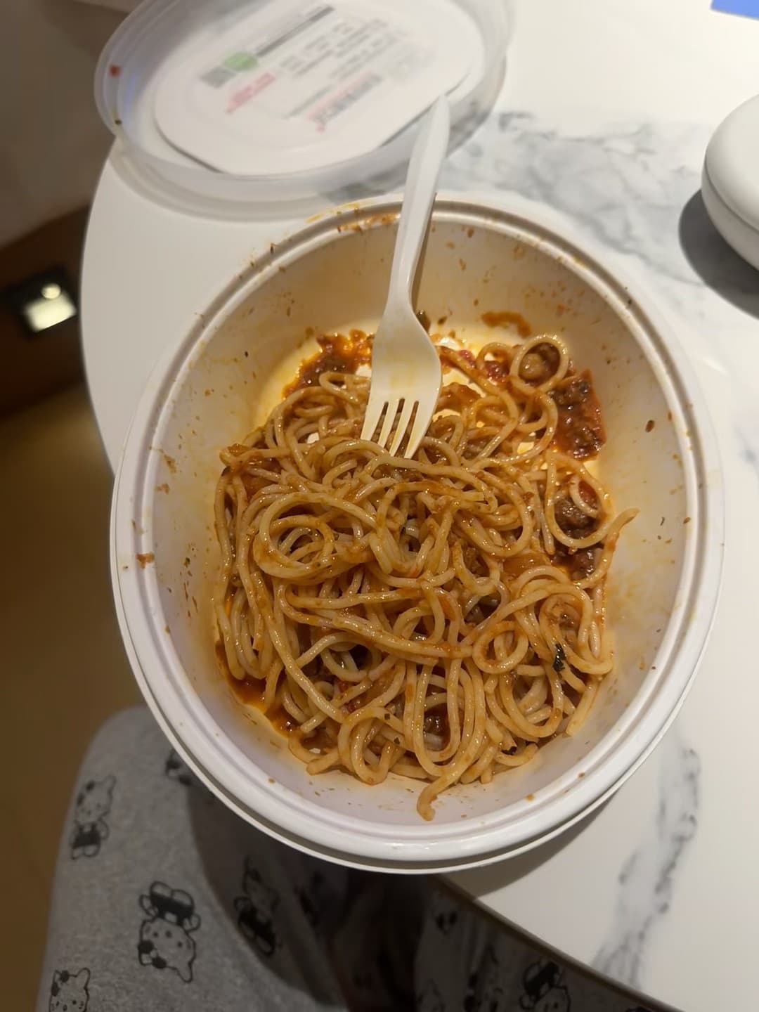 深夜啃完最后一口意面,叉子都快被我拧弯了🥲封面图