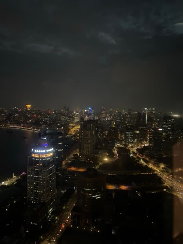 今晚的江景，比咖啡还上头封面图