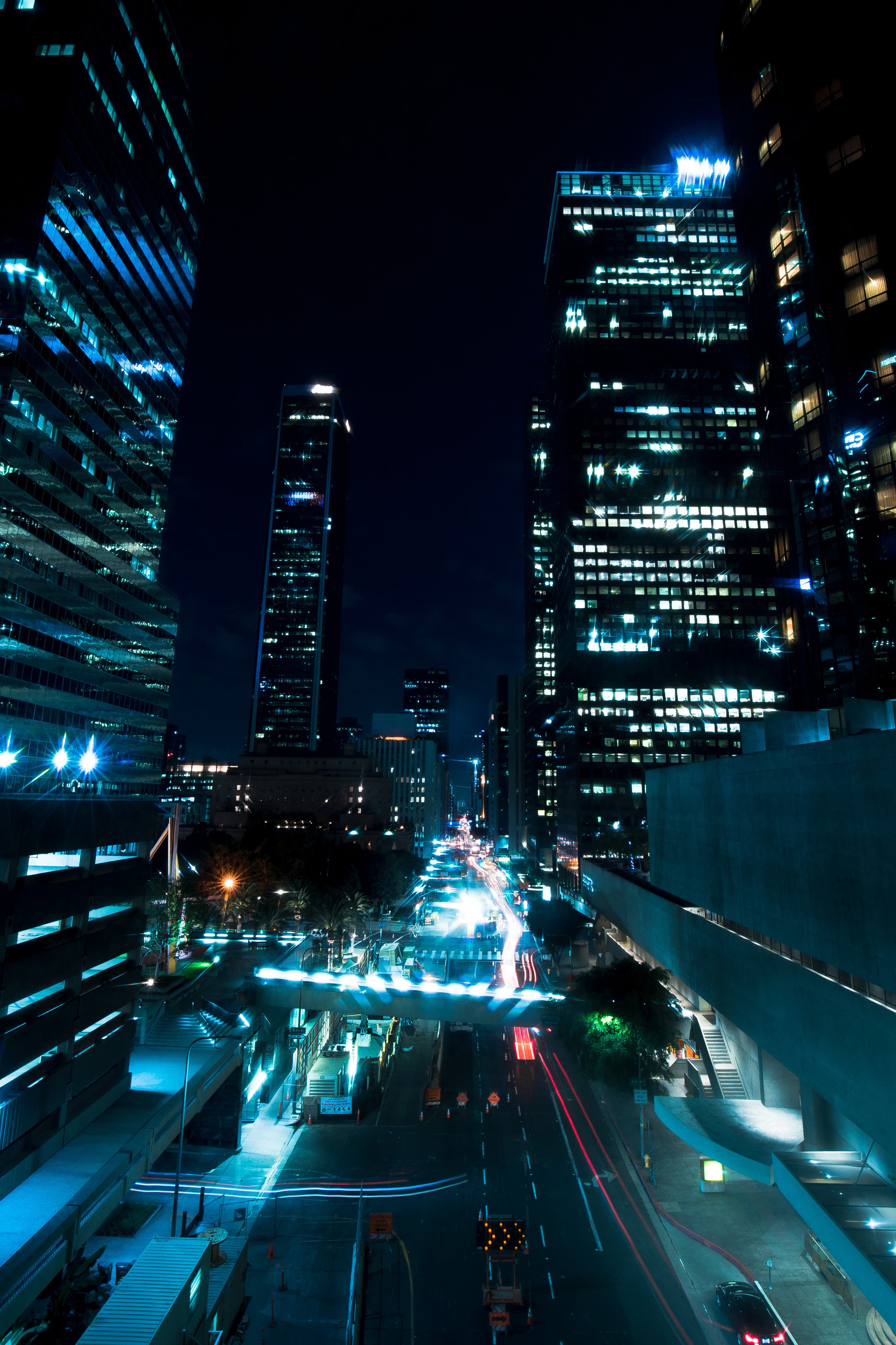 深夜街景｜路过Downtown的蓝调时刻封面图