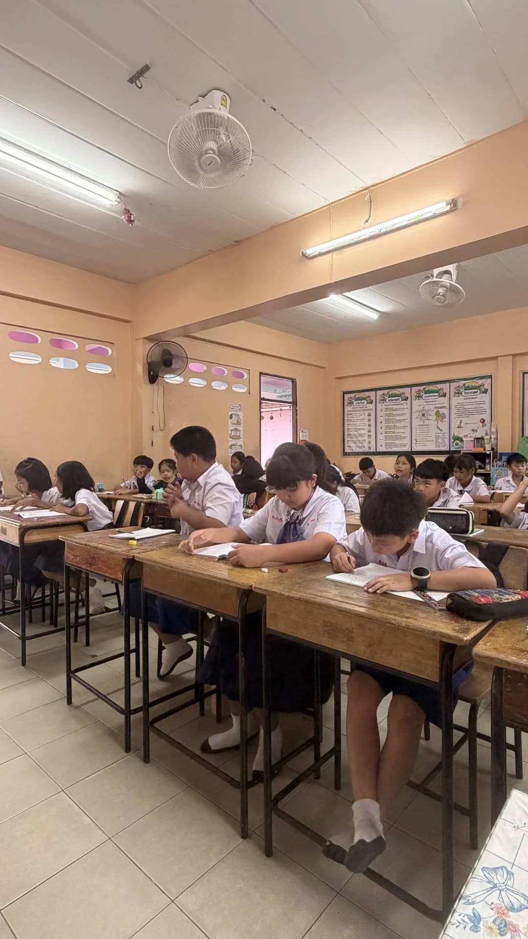 赴泰就是一场祛魅的过程封面图