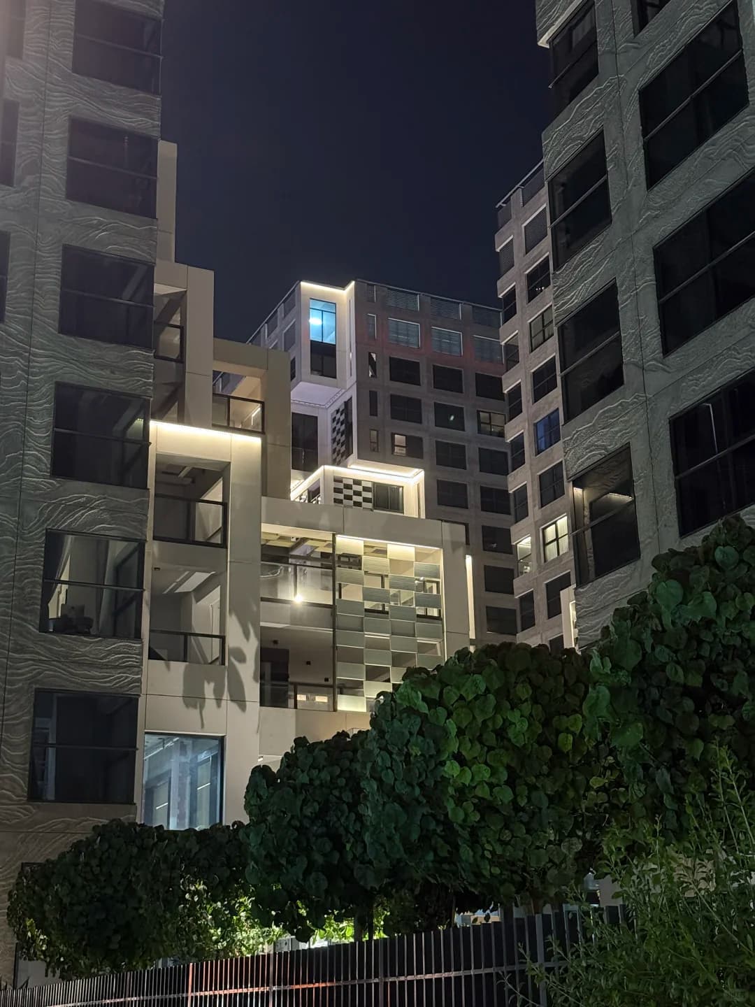 阿布扎比Reem岛网红公寓｜房东直租封面图