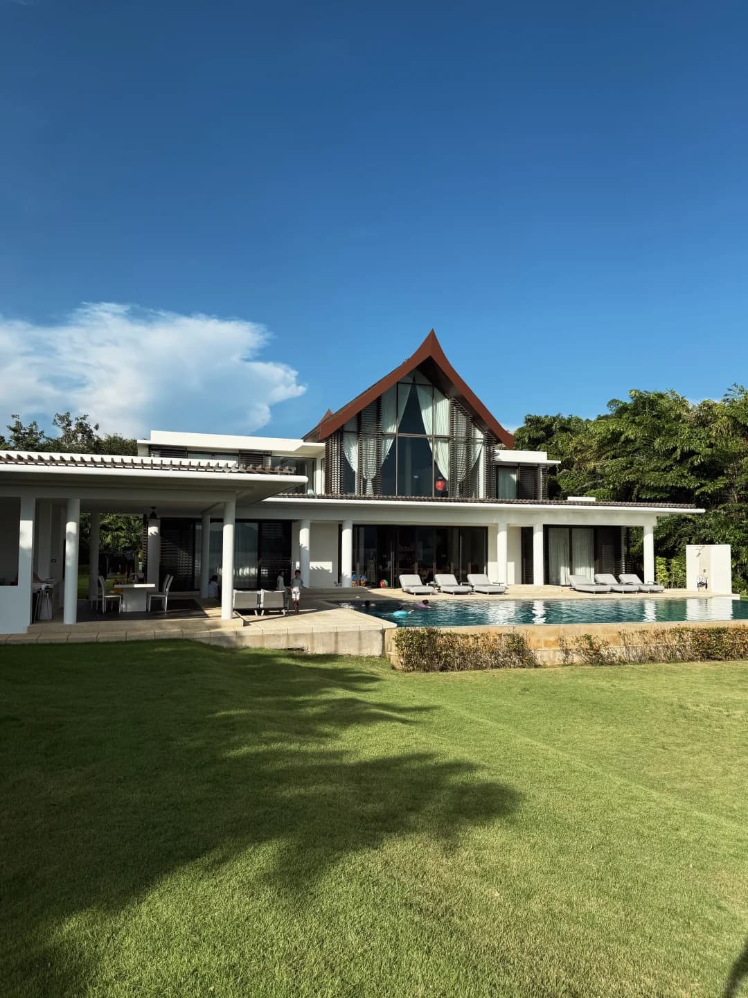 普吉岛住到的白莲花同款大House🏠封面图