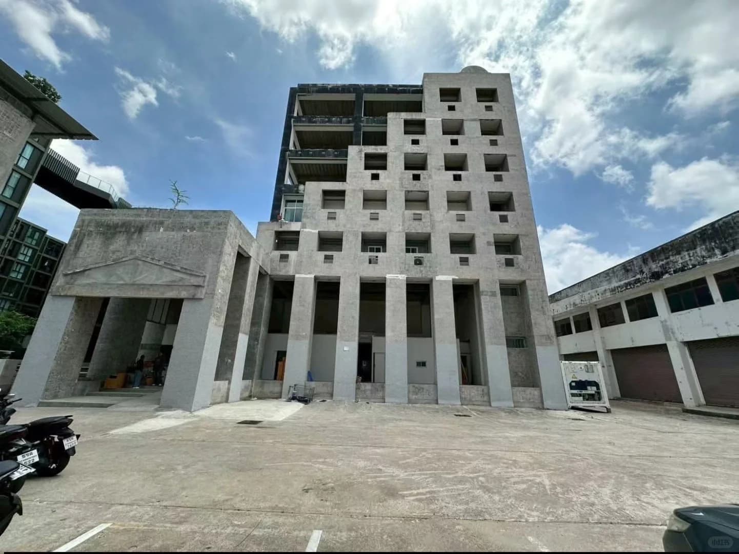 🔥曼谷诗纳卡琳黄金地段封面图