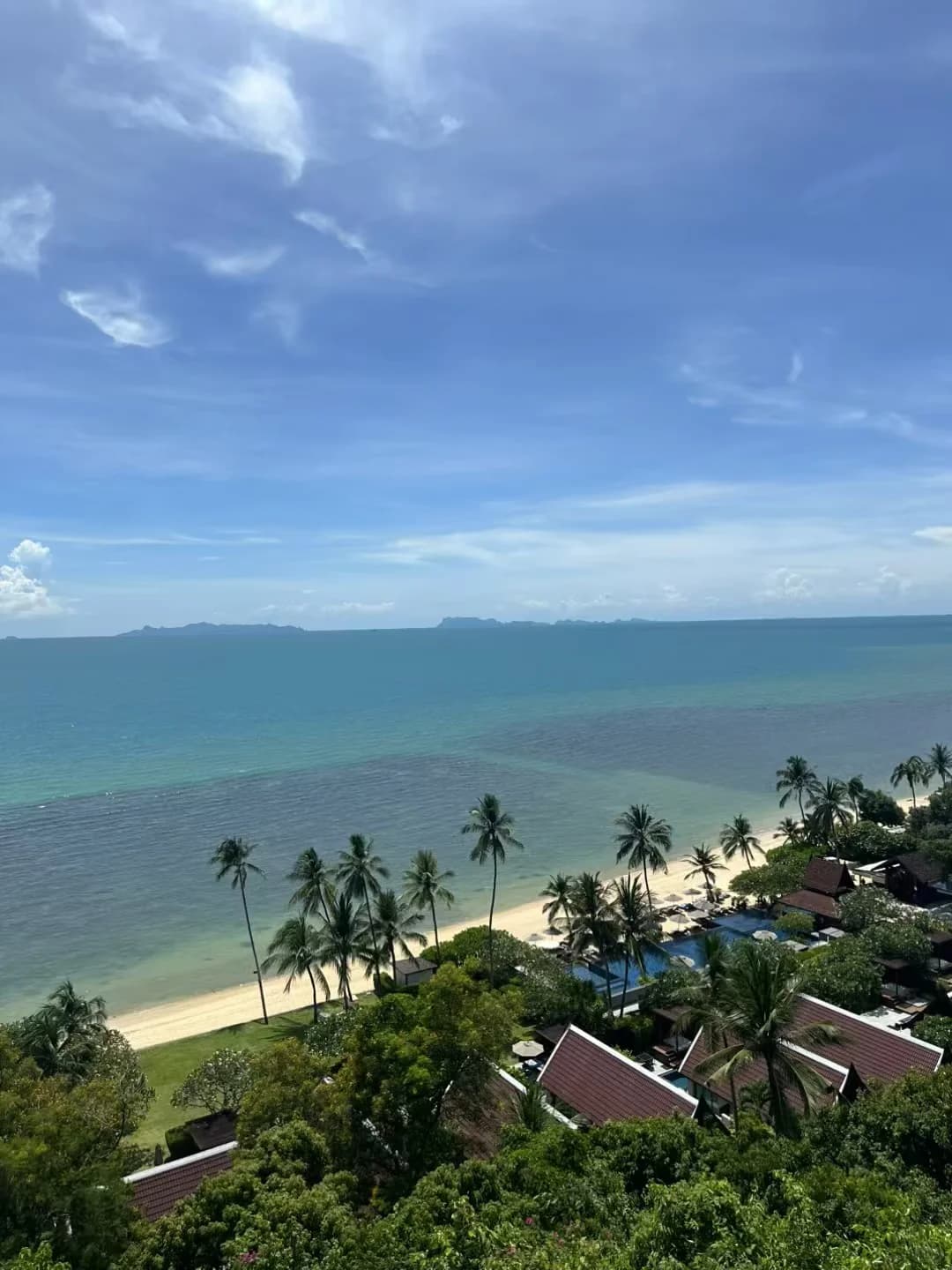 苏梅岛就适合躺着，看白莲花度假村封面图