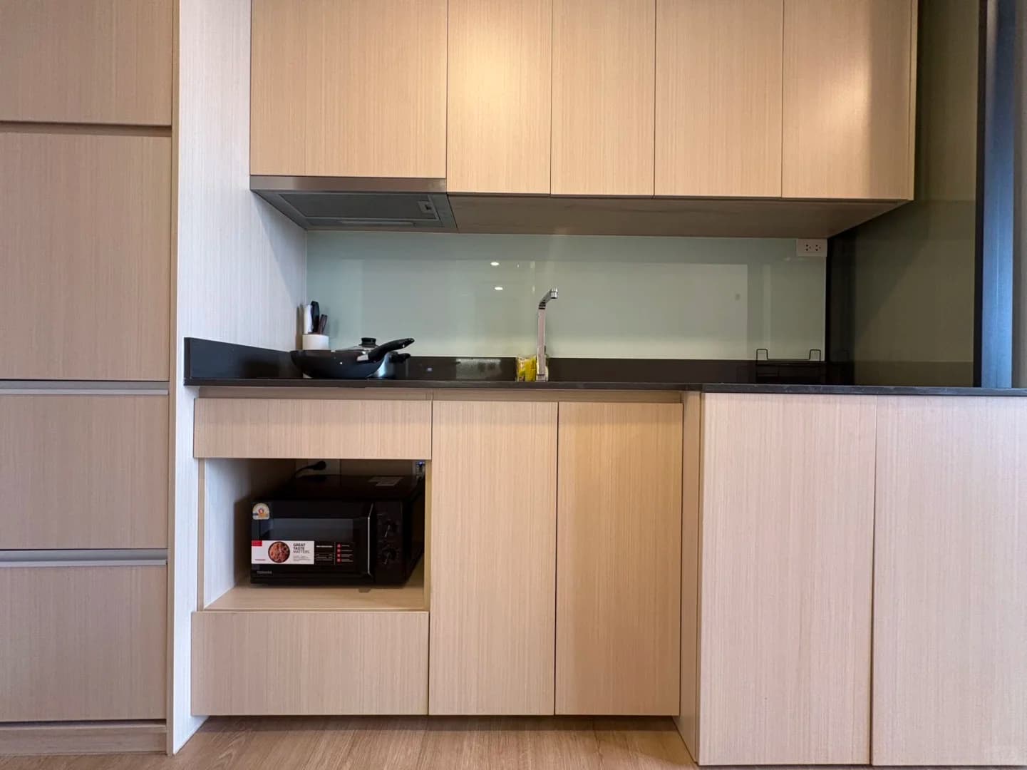 曼谷旅居Siamese Residence，MRT旁高空公寓封面图