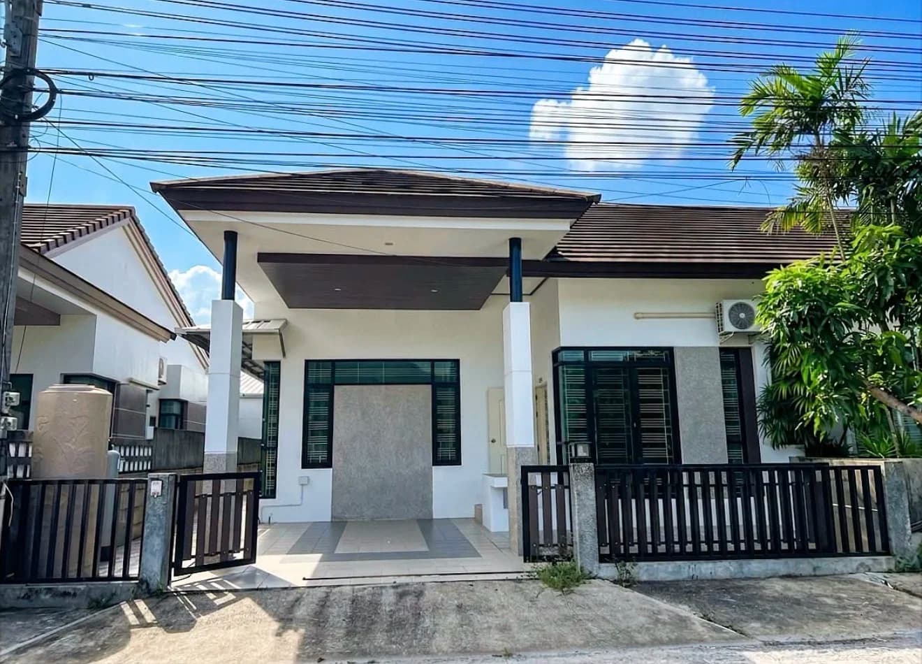🏡 普吉岛靠近 QSI/KIS 国际学校 3房封面图