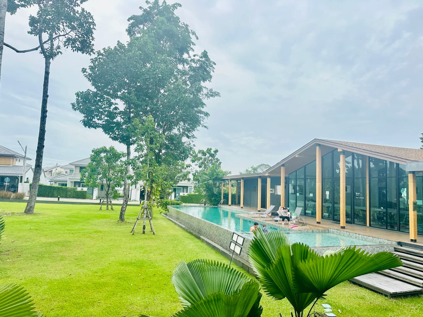 芭提雅Life in the garden三房别墅出售出租封面图