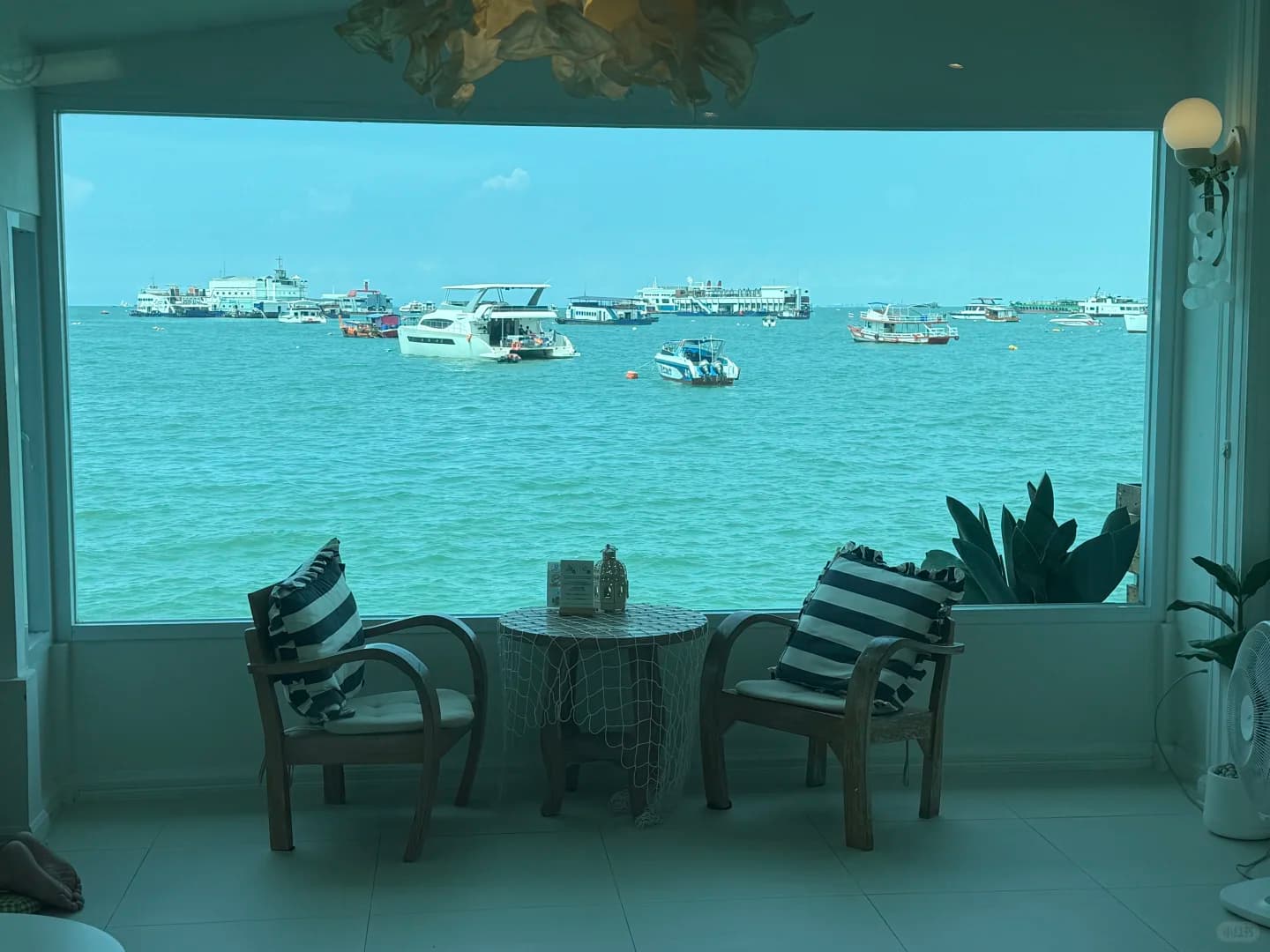 芭提雅小众打卡地🌴吹着海风喝咖啡封面图