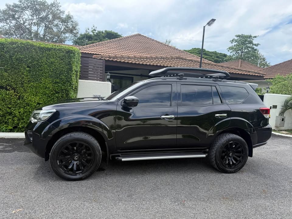 2018 Nissan Terra 2.3 VL 2WD Automatic – Black –封面图