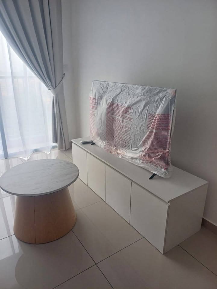 3 bedrooms 2 bathrooms 2 car park封面图