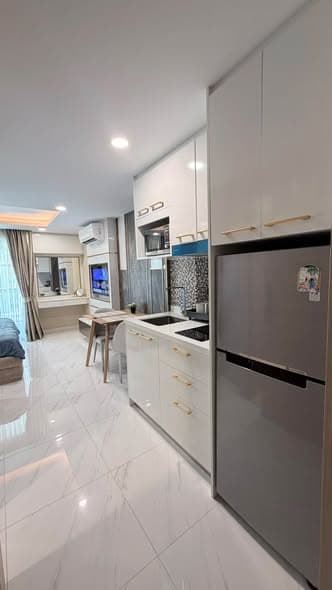 12,000 For Rent Available封面图