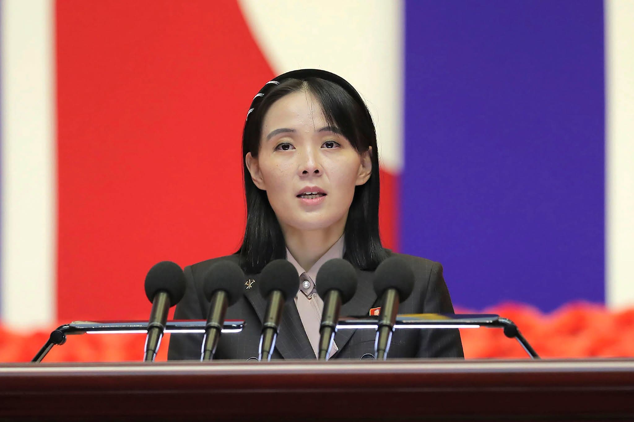 朝鲜威胁重启对韩宣传广播并增兵边境封面图