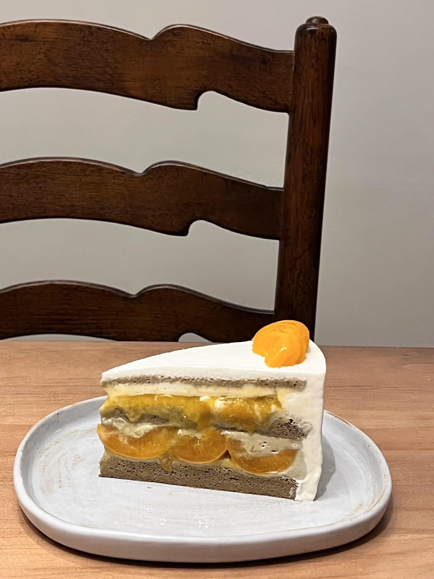 路过街角小店，被这块橘子蛋糕偷走下午茶时间 🍊