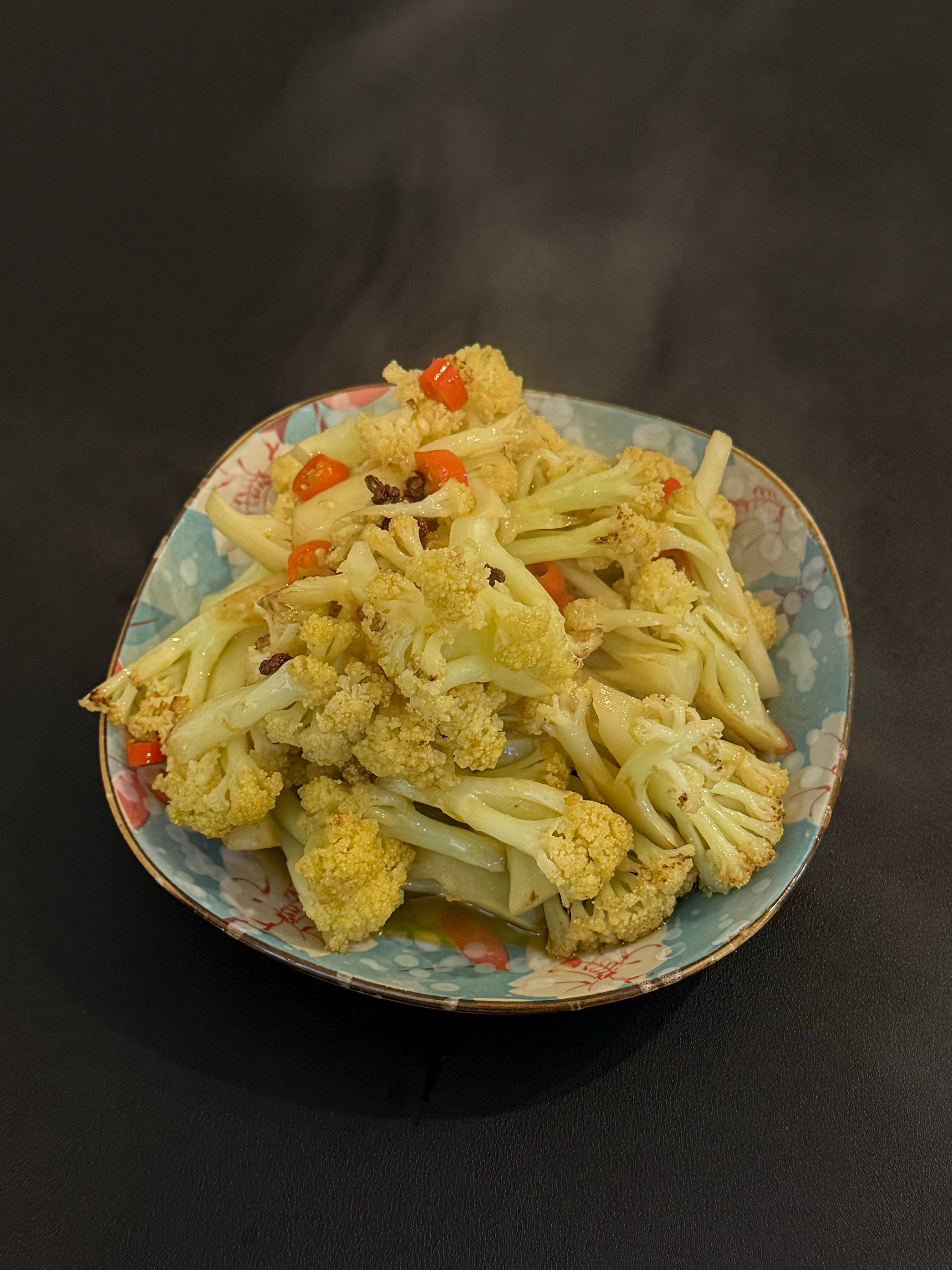 下班回家灶台前的治愈时刻|香辣干锅花菜,热气腾腾拌饭绝了!封面图