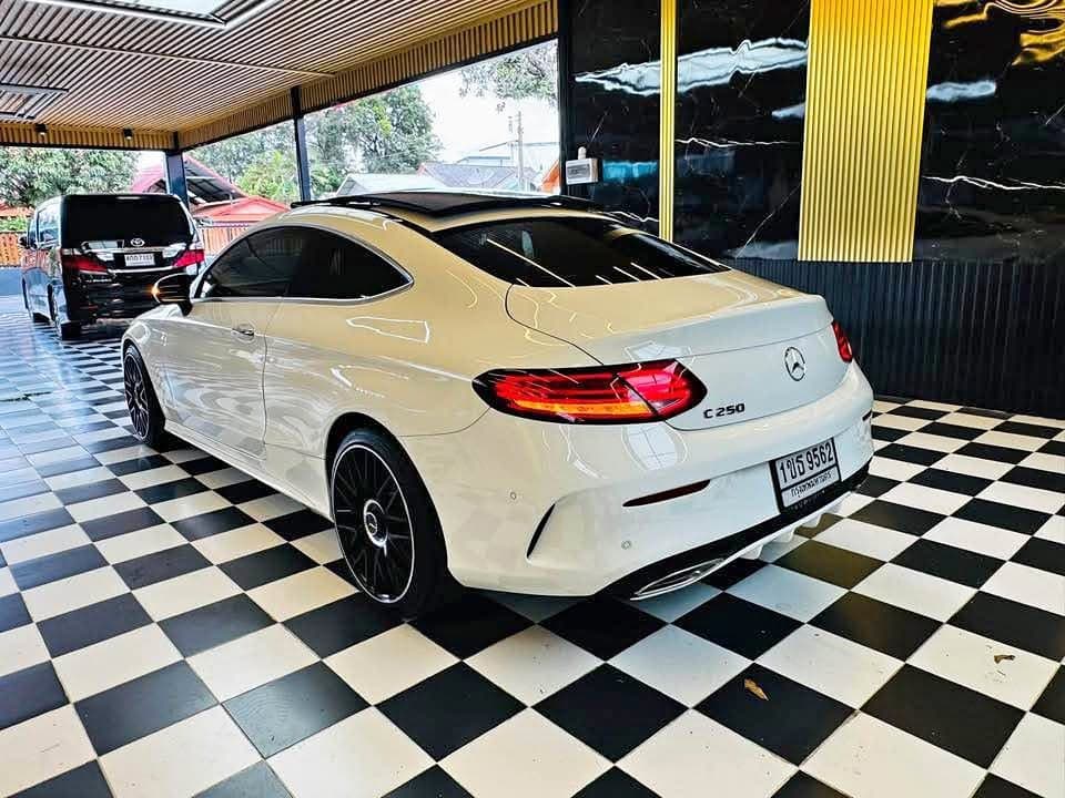 2018 Mercedes-Benz mercedes benz c250 coupe amg dyn封面图