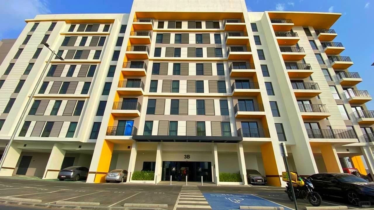 Abu Dhabi Reeman Living is available for rent and sale封面图